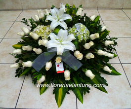 Lágrima floral blanco para velorios, condolencias